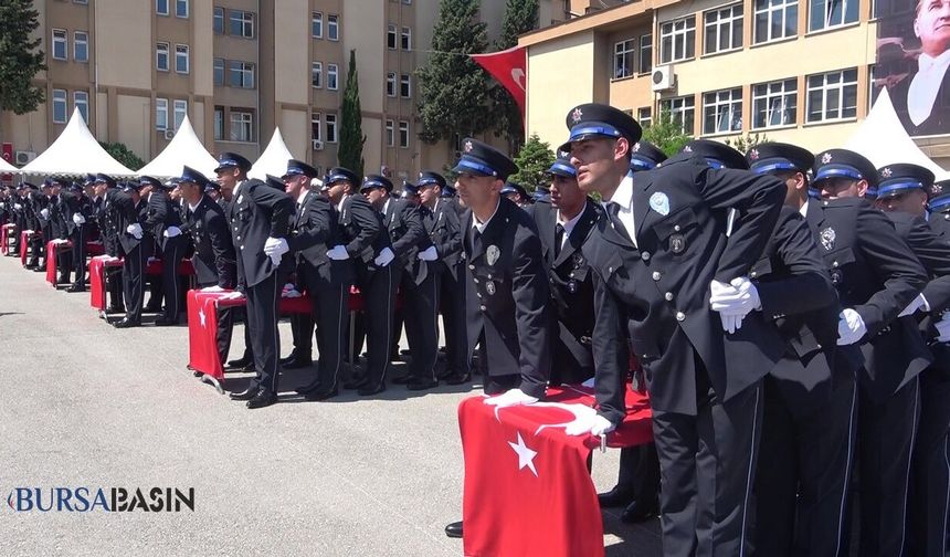 Bursa POMEM’de 32. Dönem Polisler Mezuniyet Sevincini Yaşadı