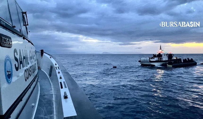 İzmir açıklarında 35 düzensiz göçmen kurtarıldı