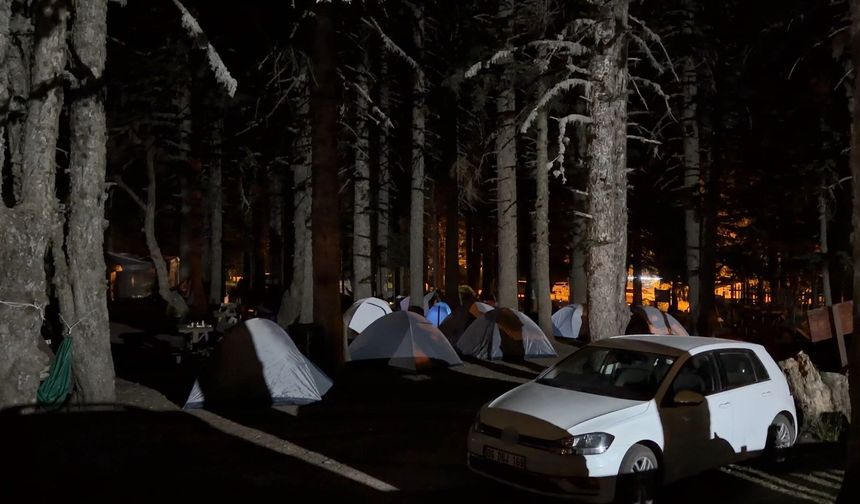 35 Derece Sıcaktan Kaçanların Adresi Uludağ Oldu