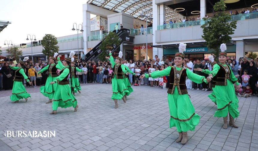 İnegöl’de 39. Festival Coşkusu Şehrin Dört Yanını Sardı
