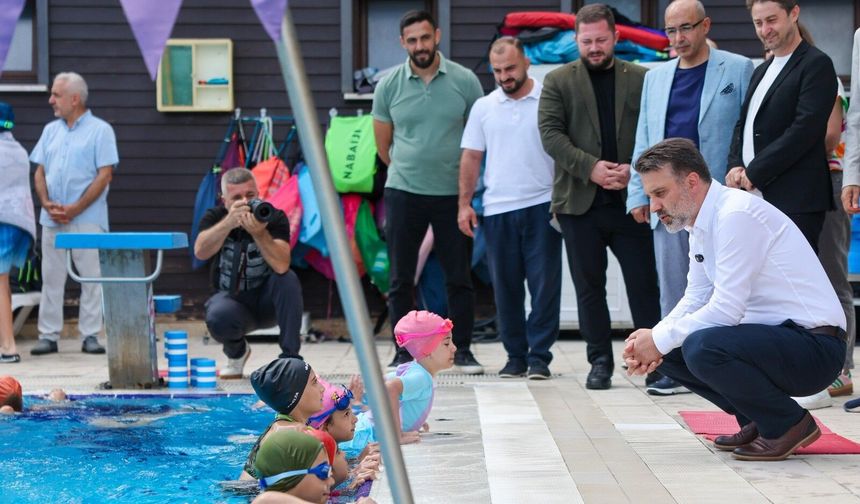 Şahin Biba Yaz Spor Okulları'nda çocuklarla buluştu