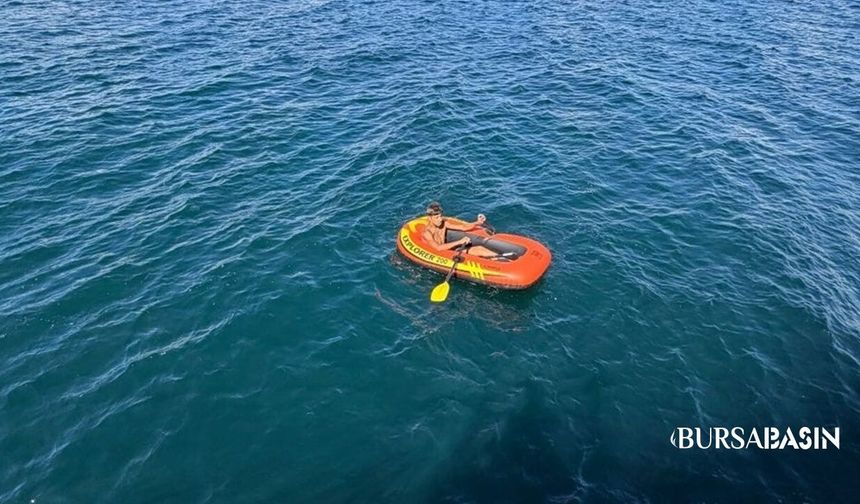 Mudanya’da denize açılan genç sürüklenirken kurtarıldı