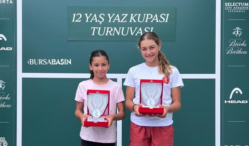 11 Yaşındaki Azra, 12 Yaş Yaz Kupası’nda İkinci Oldu