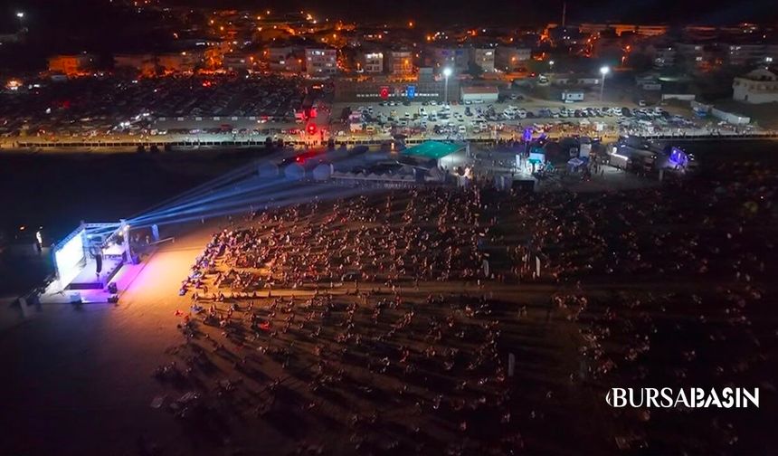 Bursa’da Gökyüzü Şöleni: 25 Bin Kişi Meteor Yağmurunu İzledi
