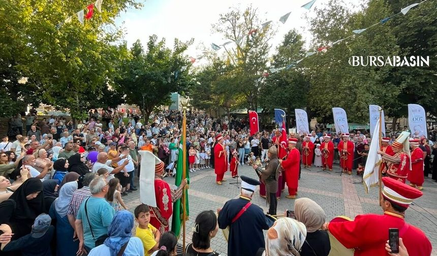 Bursa’da Fetih Coşkusu Şehri Sardı: Mehter Konserleri