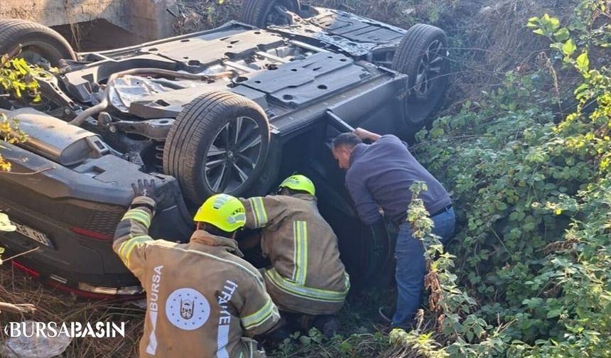 Bursa’da otomobil dere yatağına uçtu: 5 yaralı