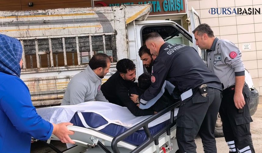 İnegöl’de kamyonetten düşen genç yaralandı