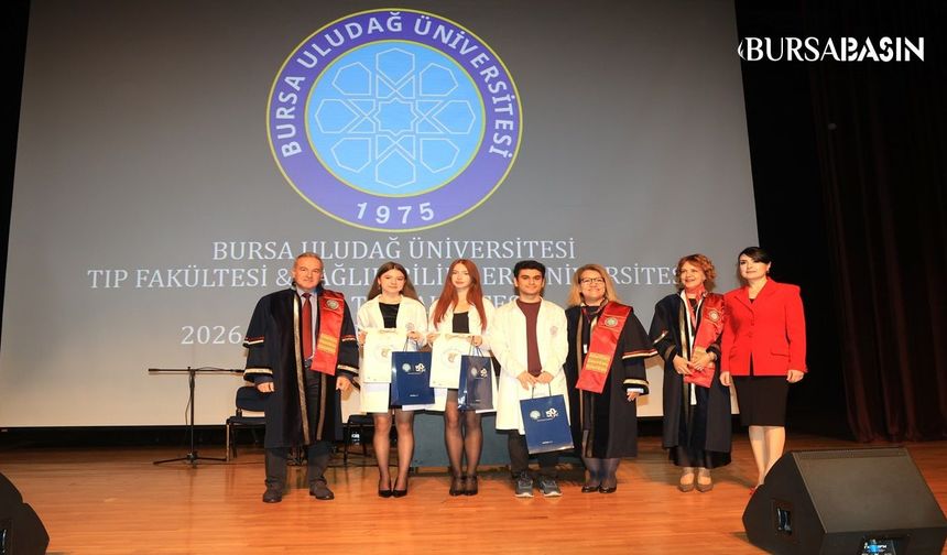 BUÜ'de Hekim Adayları Beyaz Önlüklerini Giydi